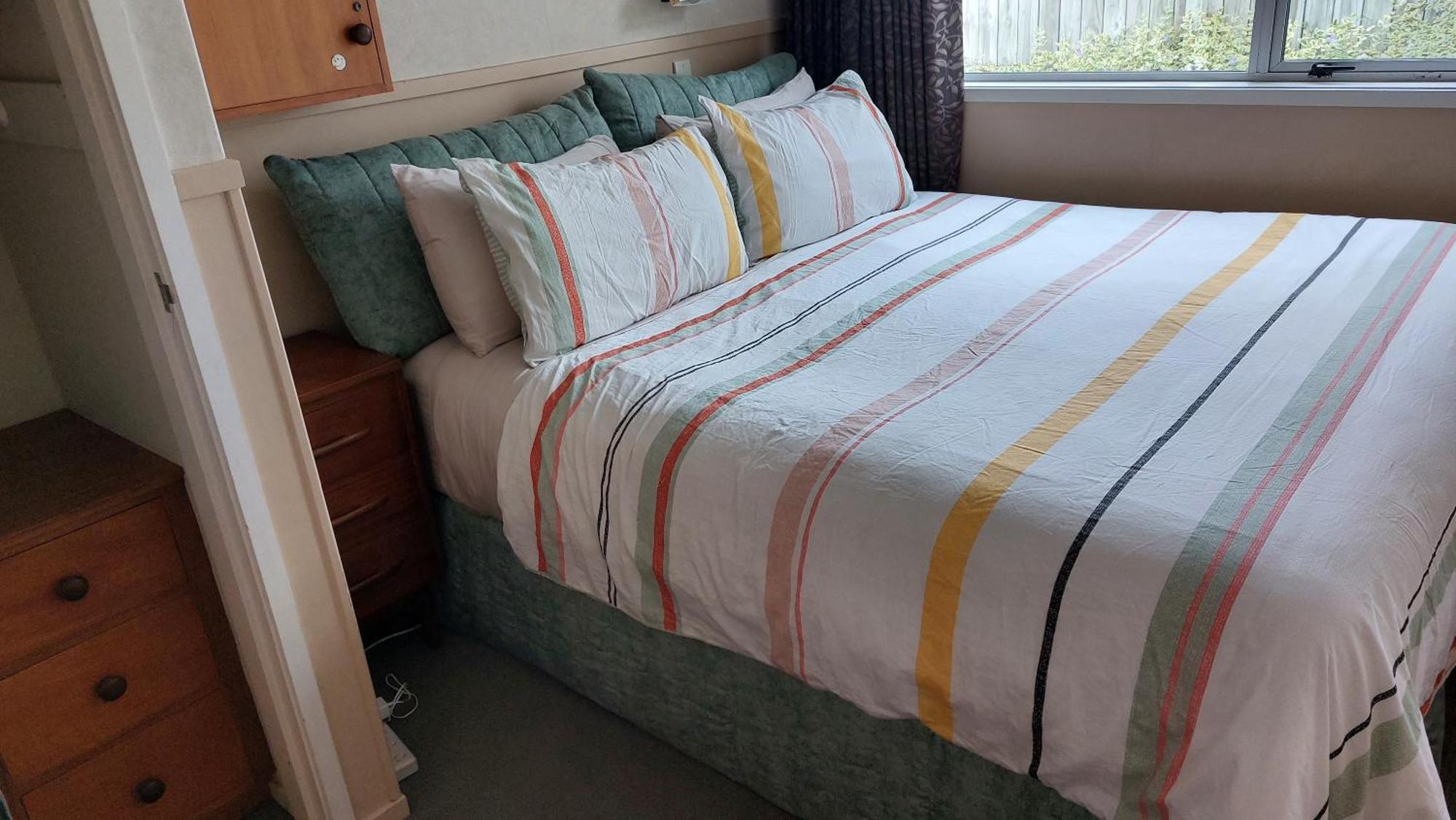 Bed And Breakfast Happy Home Taupo Accommodation Exterior foto