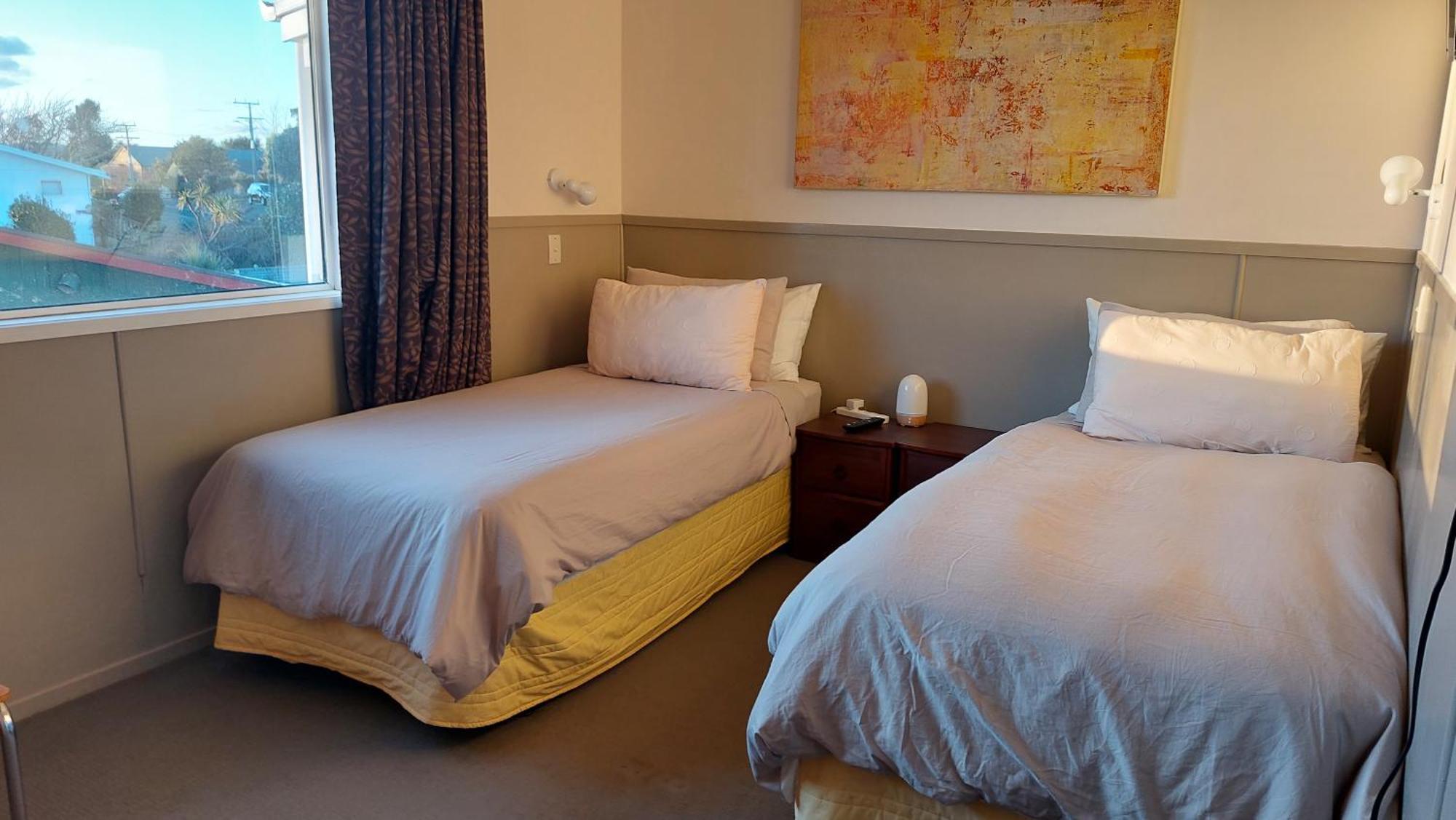 Bed And Breakfast Happy Home Taupo Accommodation Exterior foto