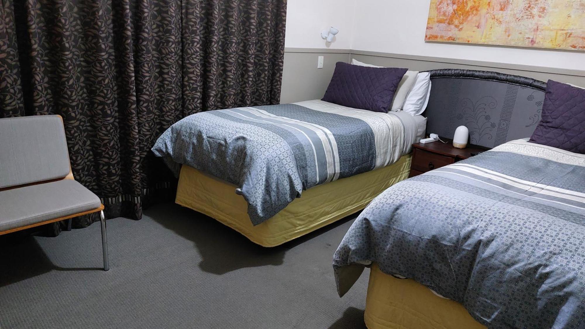 Bed And Breakfast Happy Home Taupo Accommodation Exterior foto