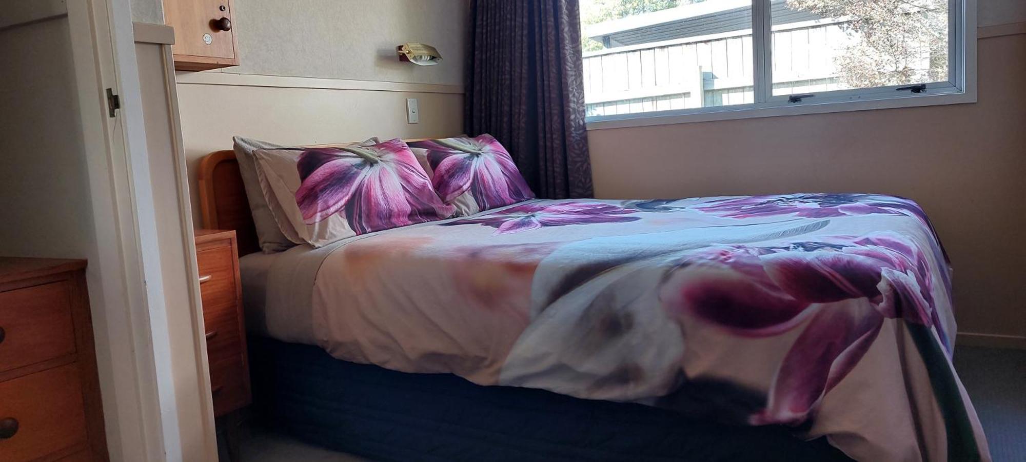 Bed And Breakfast Happy Home Taupo Accommodation Exterior foto